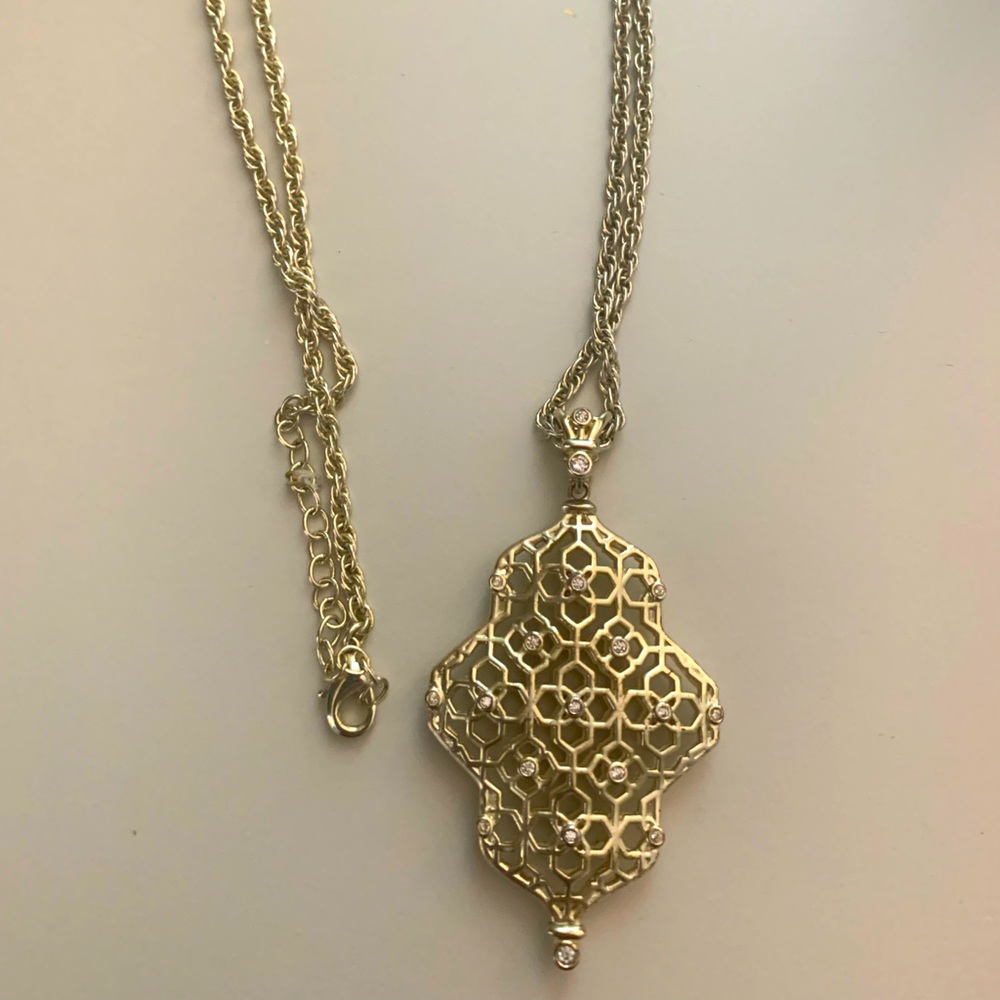 Kendra Scott, Kathy necklace gold filigree with CZ stones